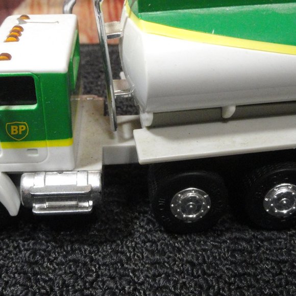 BP oil gas tanker truck remote control wired working, cute Detailed~ - Picture 6 of 8